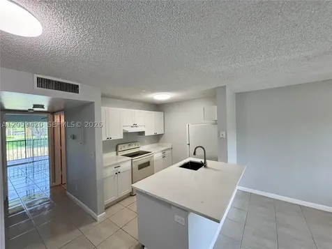 1822 W Meadows Circle Boynton Beach FL 33436