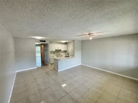 1822 W Meadows Circle Boynton Beach FL 33436