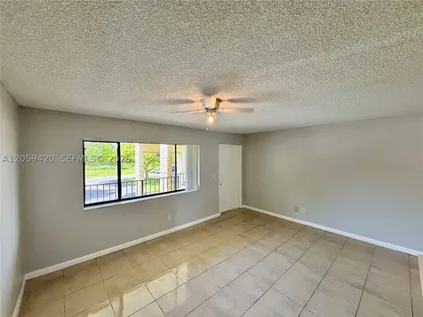 1822 W Meadows Circle Boynton Beach FL 33436