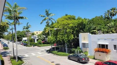 659 Meridian Avenue Miami Beach FL 33139