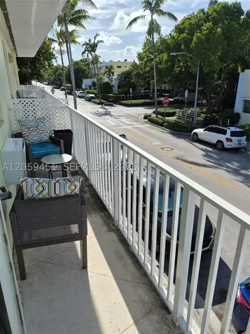 659 Meridian Avenue Miami Beach FL 33139