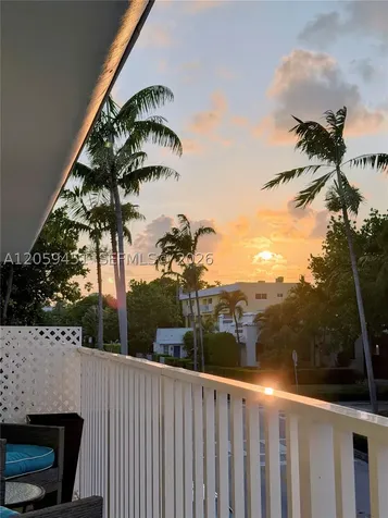 659 Meridian Avenue Miami Beach FL 33139