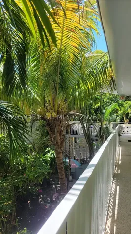 659 Meridian Avenue Miami Beach FL 33139