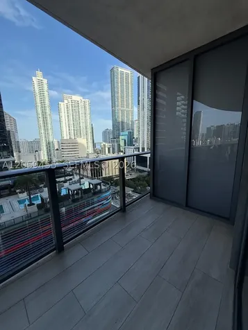 45 SW 9th Street Miami FL 33130