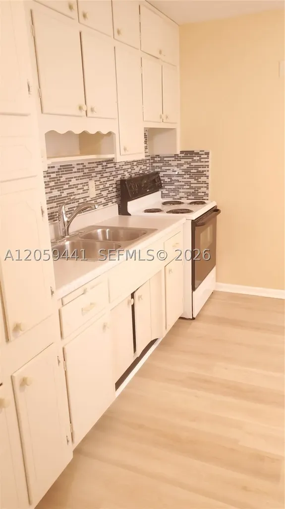 619 N D Street Lake Worth FL 33460