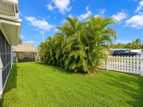 529 NW 8th Street Dania Beach FL 33004