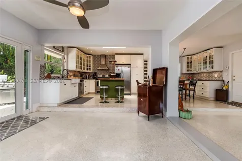 9350 SW 48 Street Miami FL 33165