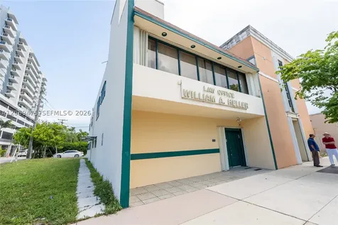 2200 Hollywood Boulevard Hollywood FL 33020