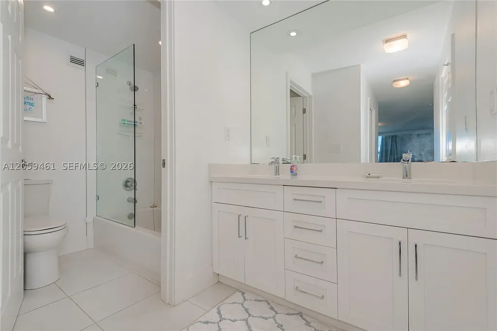 3800 S Ocean Drive Hollywood FL 33019