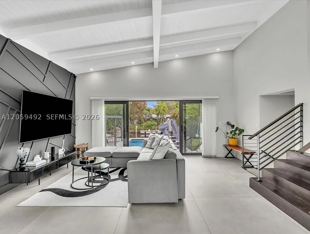 2448 Okeechobee Lane Fort Lauderdale FL 33312