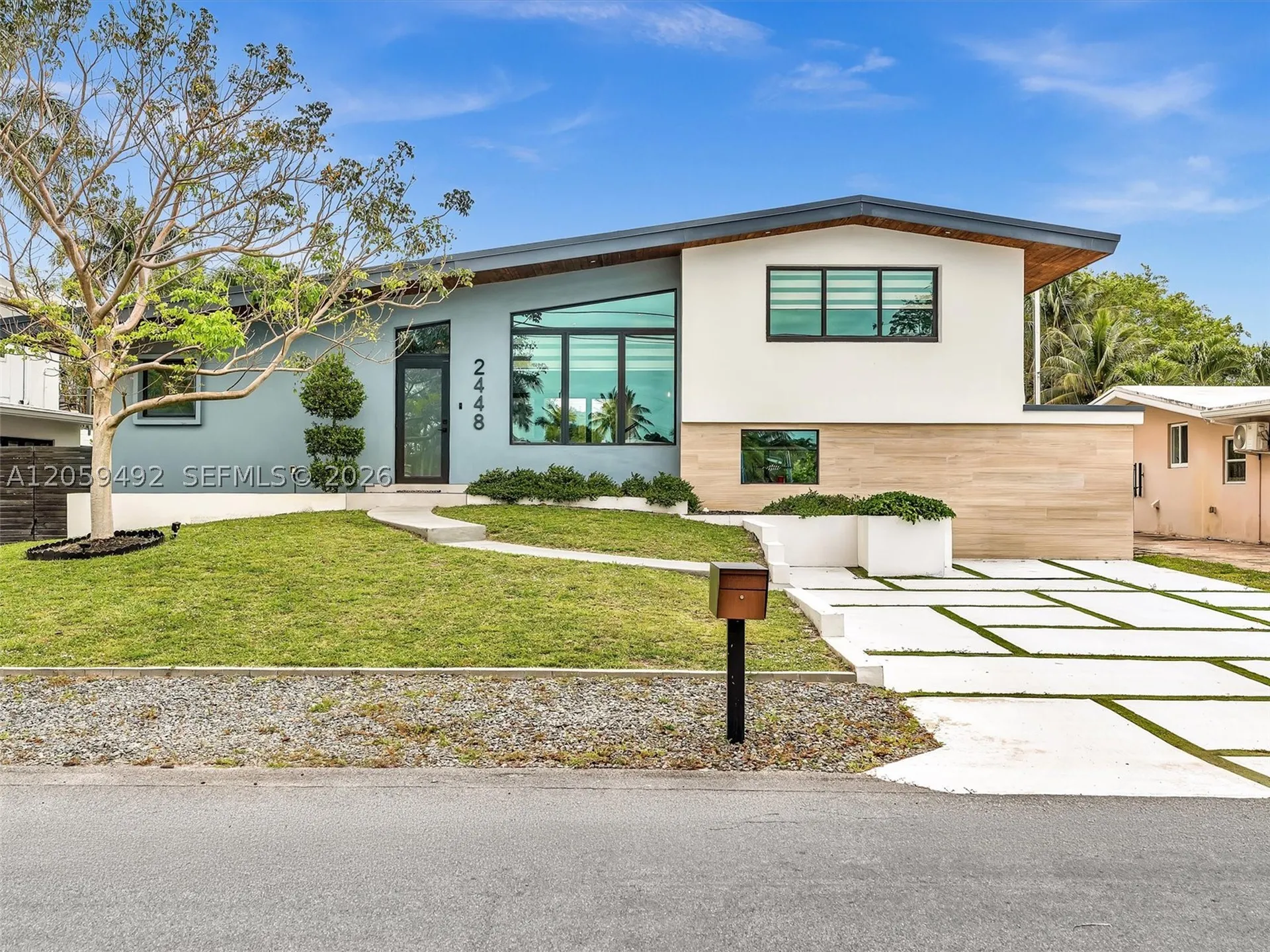 2448 Okeechobee Lane Fort Lauderdale FL 33312