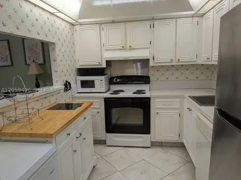 3821 Environ Boulevard Lauderhill FL 33319