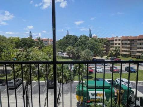 3821 Environ Boulevard Lauderhill FL 33319