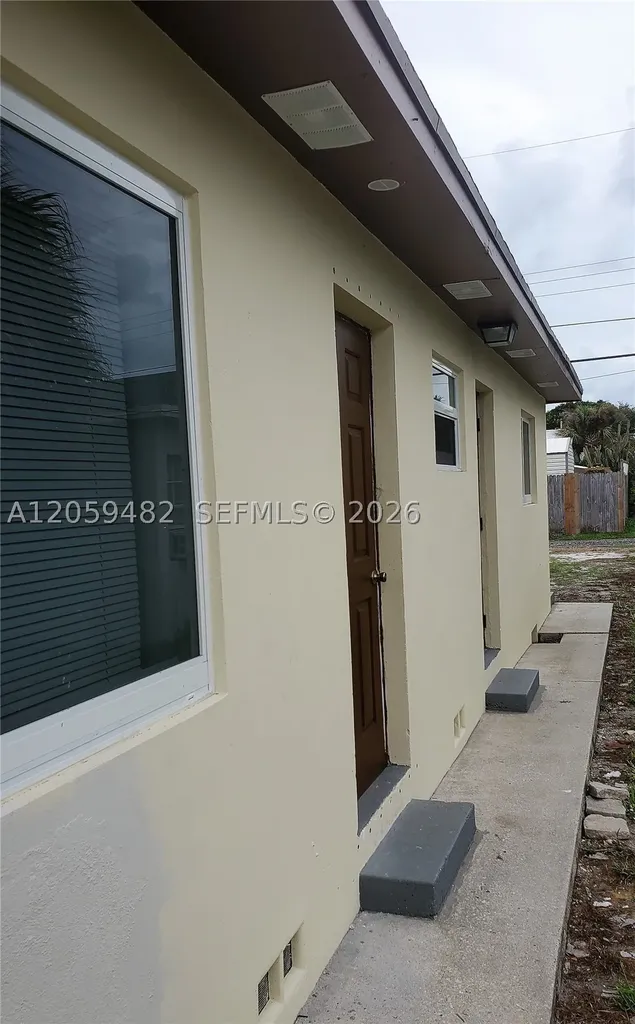 619 N D Street Lake Worth FL 33460