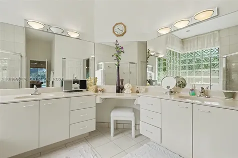 9825 Hindel Court Boynton Beach FL 33472