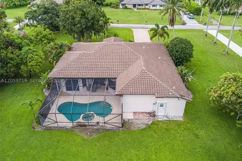 9825 Hindel Court Boynton Beach FL 33472