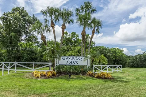 9825 Hindel Court Boynton Beach FL 33472