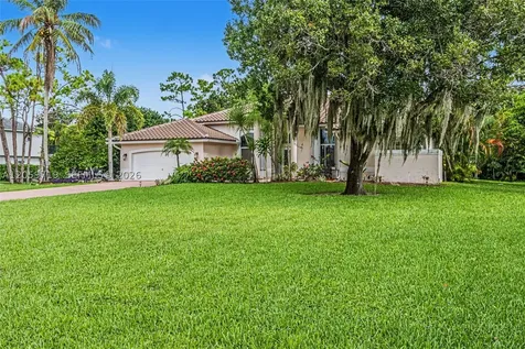 9825 Hindel Court Boynton Beach FL 33472
