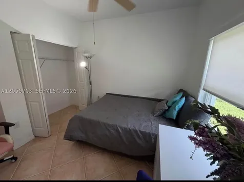 2200 NW 72nd Way Pembroke Pines FL 33024