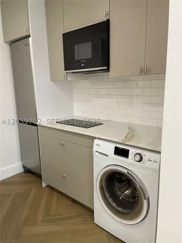 731 6th Street Miami Beach FL 33139