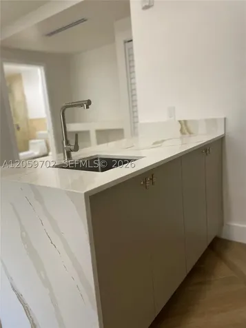 731 6th Street Miami Beach FL 33139