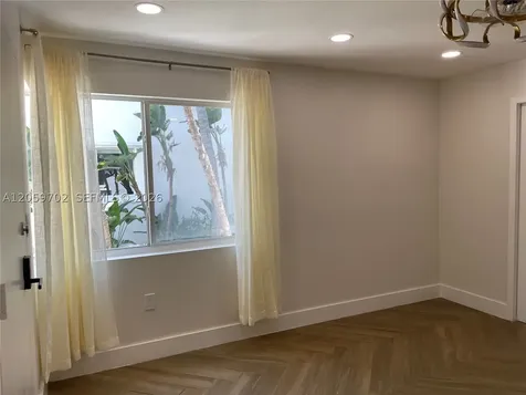 731 6th Street Miami Beach FL 33139