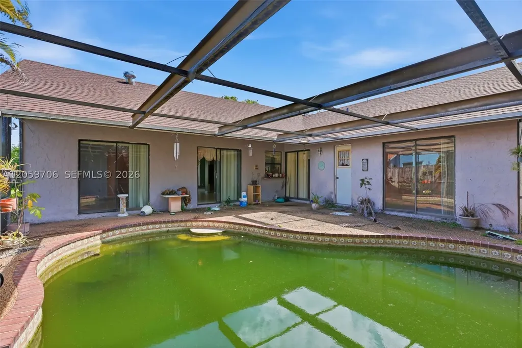 1419 Hummingbird Drive Delray Beach FL 33444