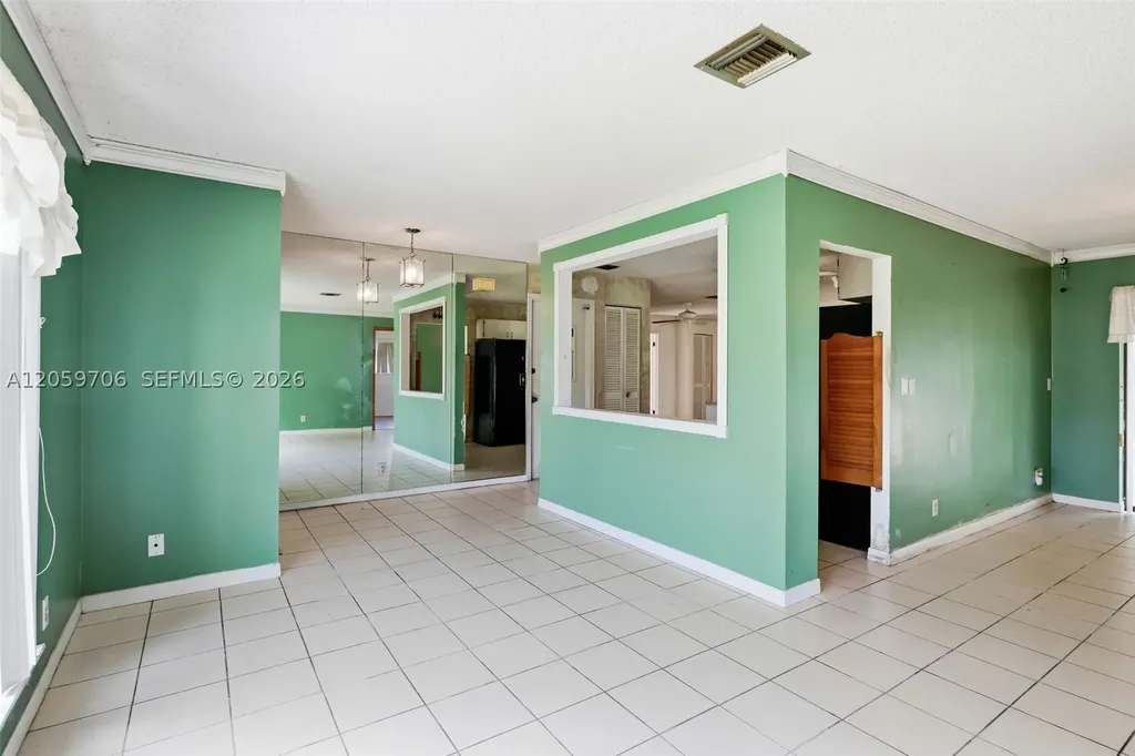1419 Hummingbird Drive Delray Beach FL 33444
