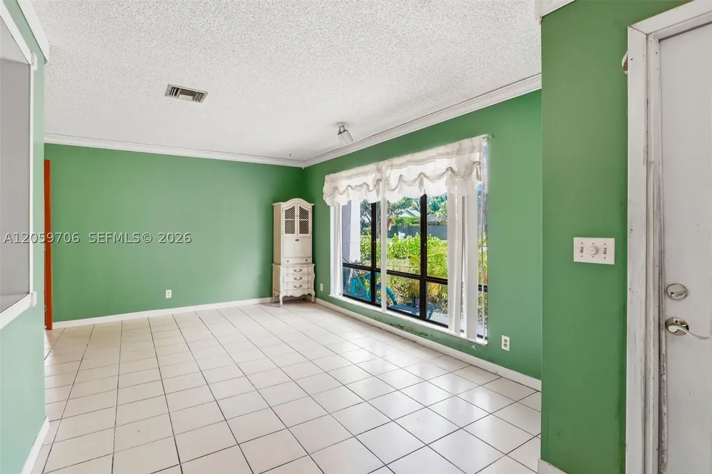 1419 Hummingbird Drive Delray Beach FL 33444