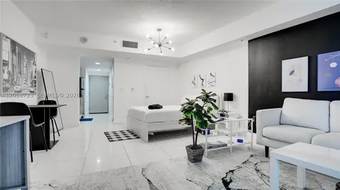 1750 N Bayshore Miami FL 33132