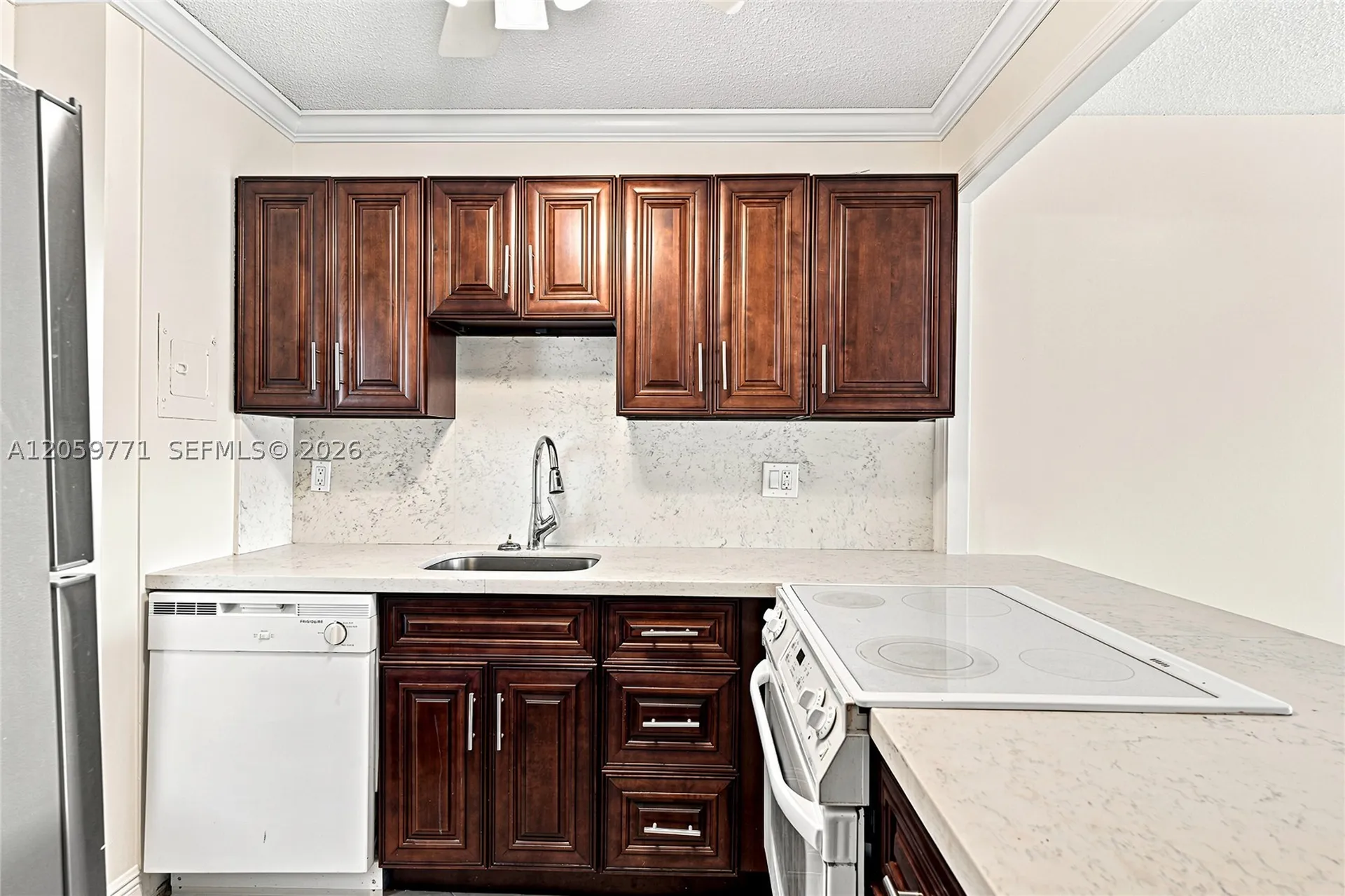 2555 NE 11 Street Fort Lauderdale FL 33304