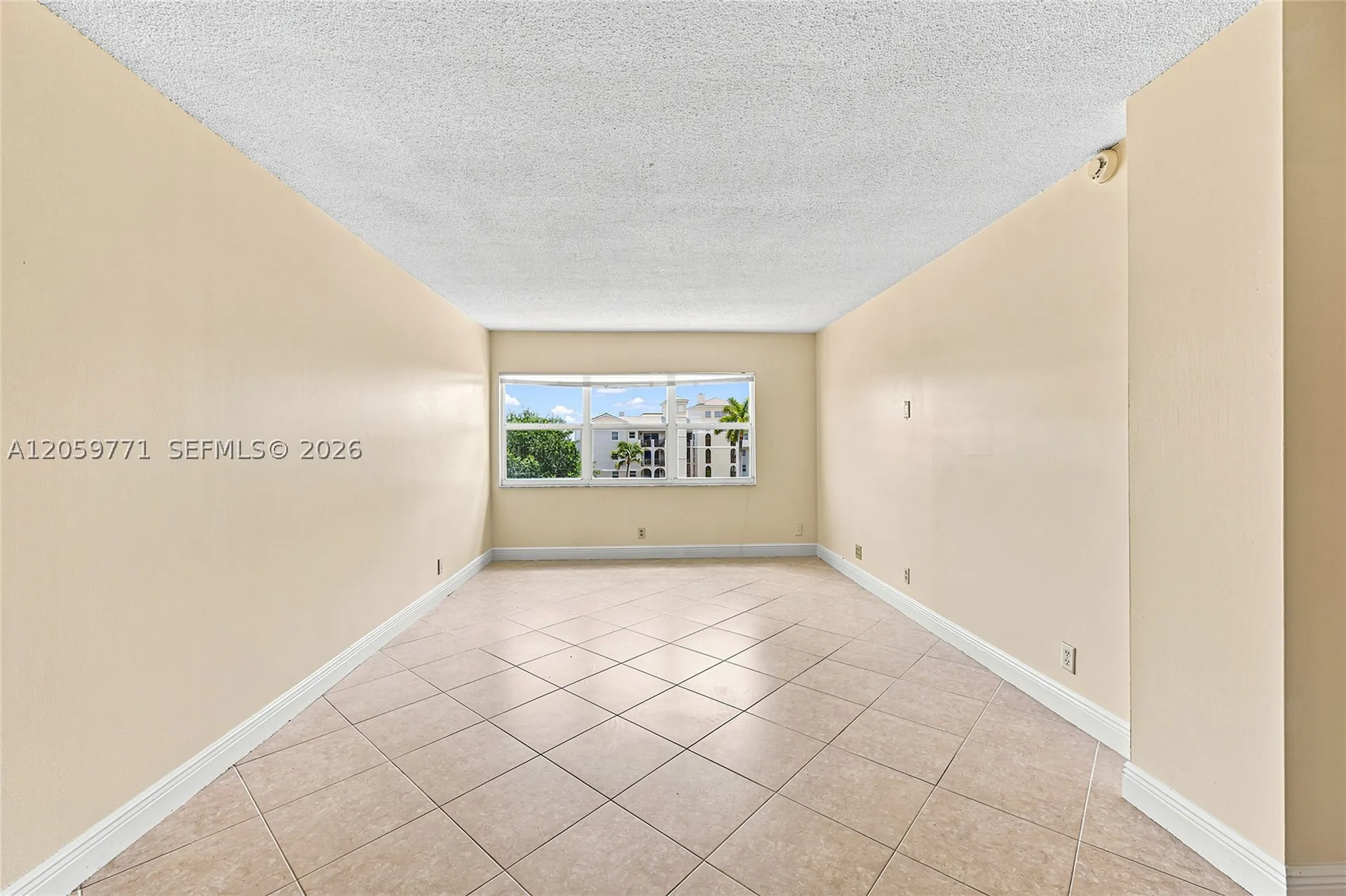 2555 NE 11 Street Fort Lauderdale FL 33304
