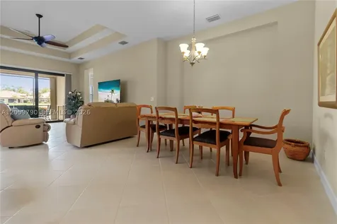 9292 Isla Bella Circle Bonita Springs FL 34135