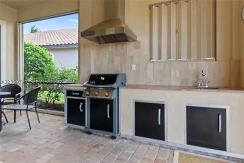 9292 Isla Bella Circle Bonita Springs FL 34135