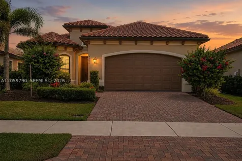 9292 Isla Bella Circle Bonita Springs FL 34135