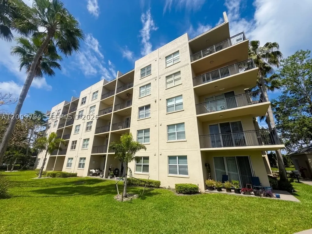 26 Royal Palm Way Boca Raton FL 33432