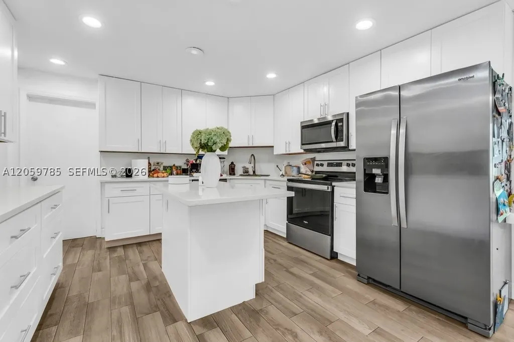 200 SW 16 Street Pompano Beach FL 33060