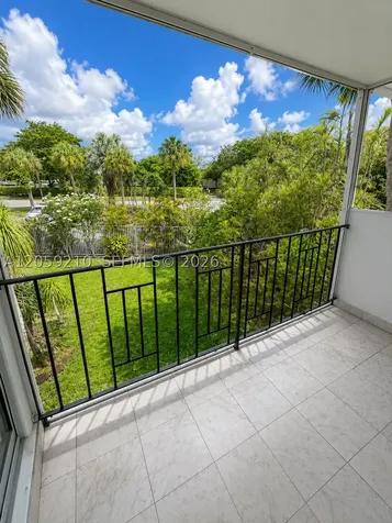 500 E Country Club Circle Plantation FL 4053