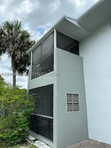 500 E Country Club Circle Plantation FL 4053