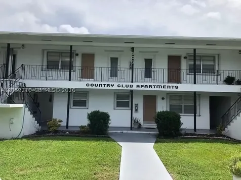 500 E Country Club Circle Plantation FL 4053