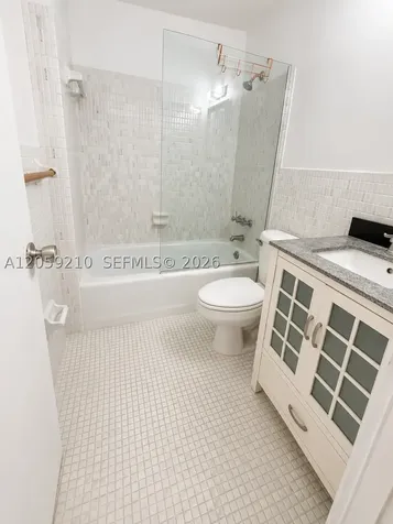 500 E Country Club Circle Plantation FL 4053