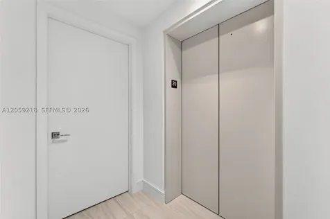 2411 Laguna Circle North Miami FL 33181