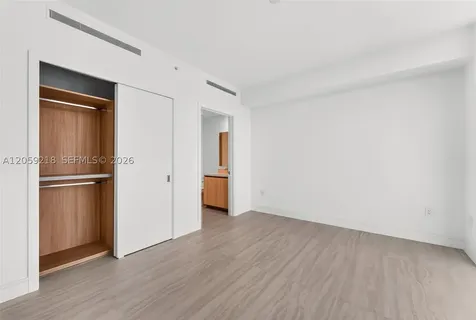 2411 Laguna Circle North Miami FL 33181