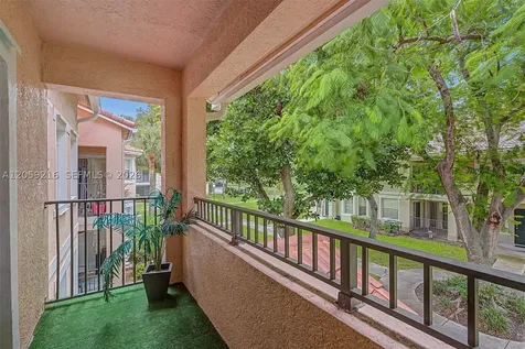 1003 Belmont Lane North Lauderdale FL 33068