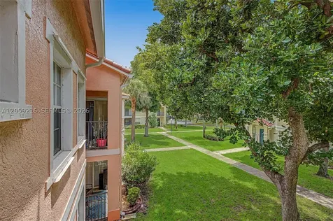 1003 Belmont Lane North Lauderdale FL 33068