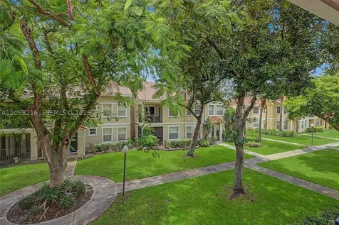 1003 Belmont Lane North Lauderdale FL 33068