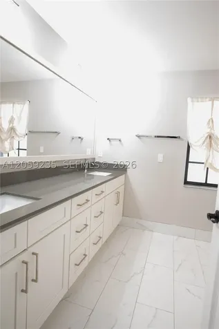 3160 Peachtree Circle Davie FL 33328