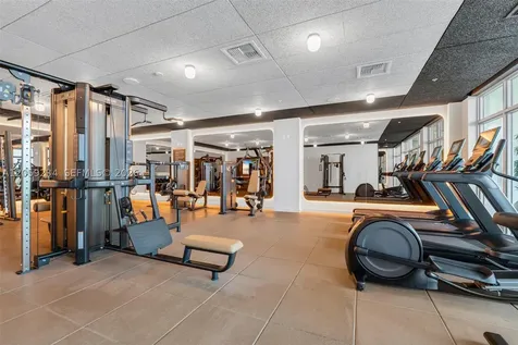 1611 SW 2nd Avenue Miami FL 33129