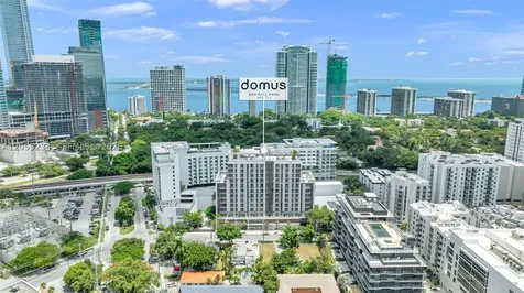 1611 SW 2nd Avenue Miami FL 33129