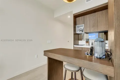 1611 SW 2nd Avenue Miami FL 33129